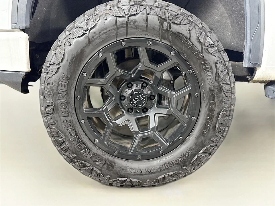 2022 GMC Sierra 5th Gen - Image 11 of 13