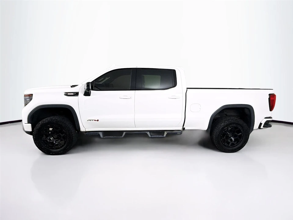 2022 GMC Sierra 5th Gen - Image 10 of 13