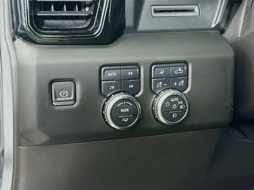 2022 GMC Sierra 5th Gen - Image 4 of 13