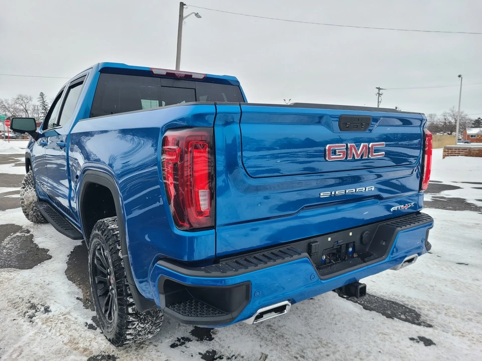 2022 GMC Sierra 5th Gen - Image 3 of 21