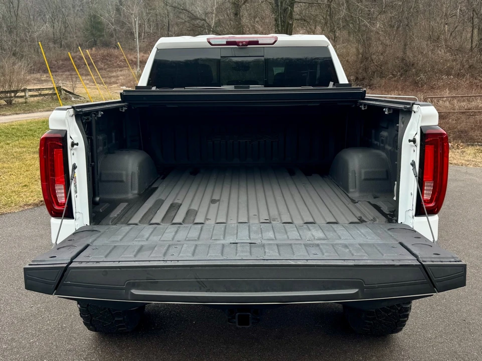 2022 GMC Sierra 5th Gen - Image 10 of 21