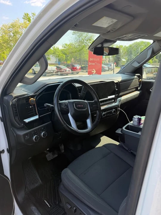 2022 GMC Sierra 5th Gen - Image 7 of 11