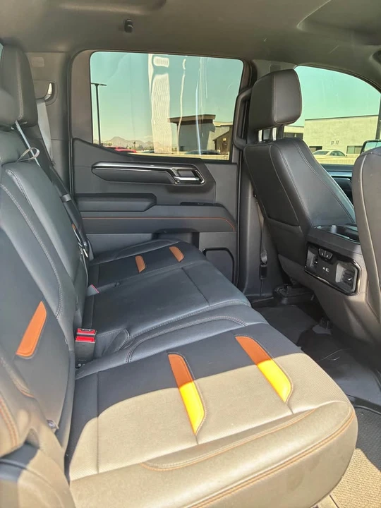 2022 GMC Sierra 5th Gen - Image 10 of 11