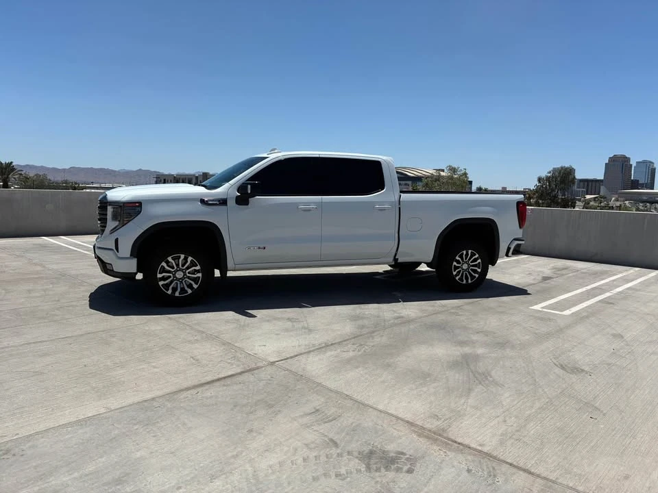 2022 GMC Sierra 5th Gen - Image 6 of 11