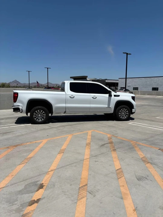 2022 GMC Sierra 5th Gen - Image 3 of 11