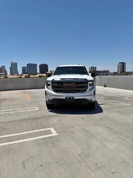 2022 GMC Sierra 1500 AT4 Crew Cab