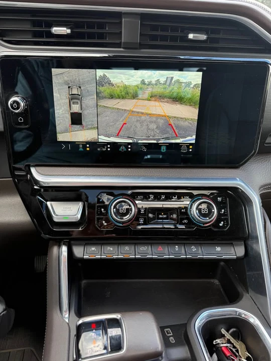 2022 GMC Sierra 5th Gen - Image 9 of 11