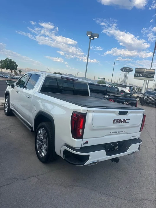 2022 GMC Sierra 5th Gen - Image 3 of 6