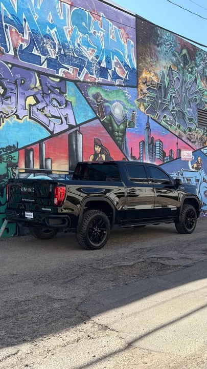 2022 GMC Sierra 5th Gen - Image 8 of 17
