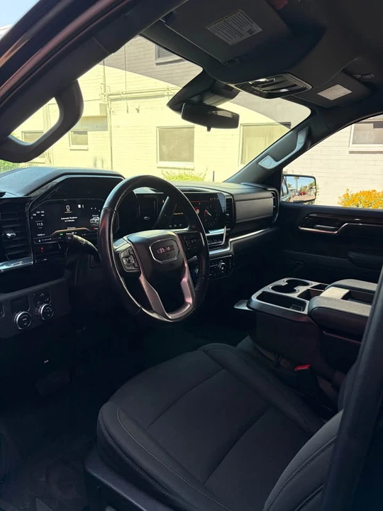 2022 GMC Sierra 5th Gen - Image 17 of 17