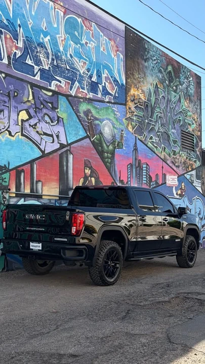 2022 GMC Sierra 5th Gen - Image 9 of 17