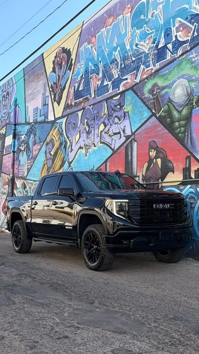 2022 GMC Sierra 5th Gen - Image 2 of 17