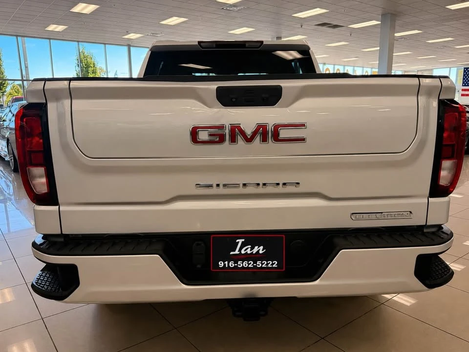 2022 GMC Sierra 5th Gen - Image 6 of 17