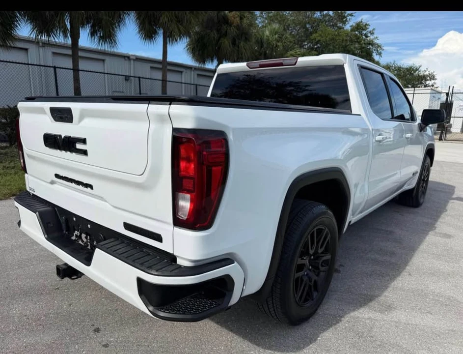 2022 GMC Sierra 5th Gen - Image 6 of 13