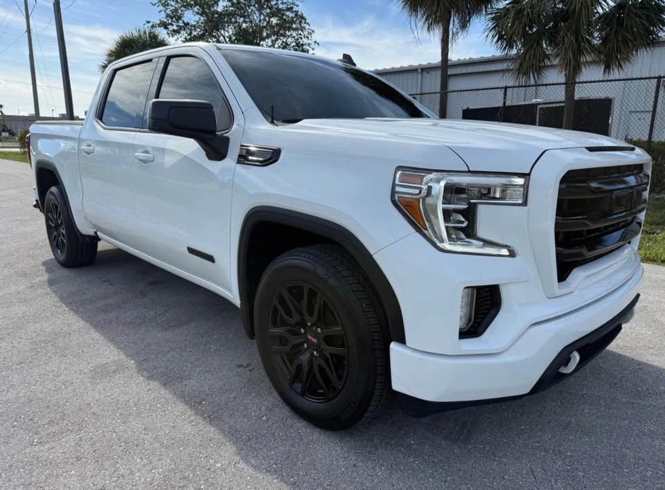 2022 GMC Sierra 5th Gen - Image 3 of 13
