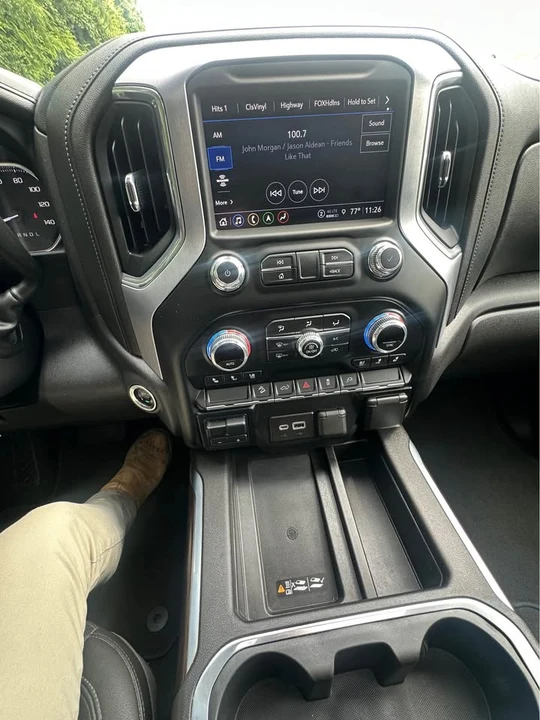 2022 GMC Sierra 5th Gen - Image 15 of 16