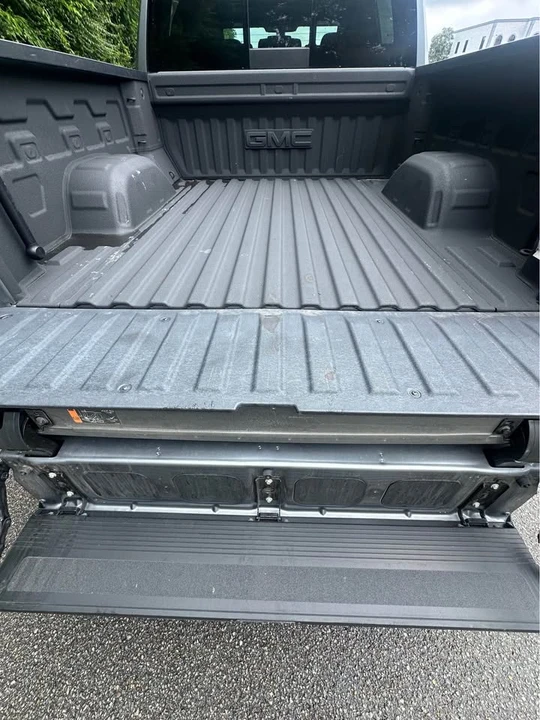 2022 GMC Sierra 5th Gen - Image 7 of 16