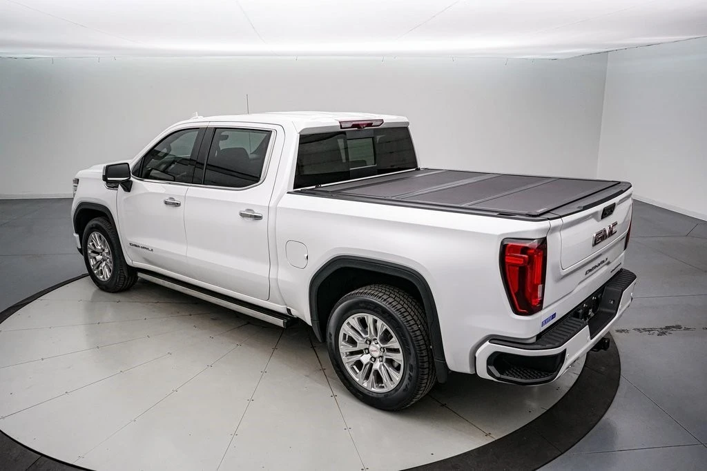 2022 GMC Sierra 5th Gen - Image 8 of 21
