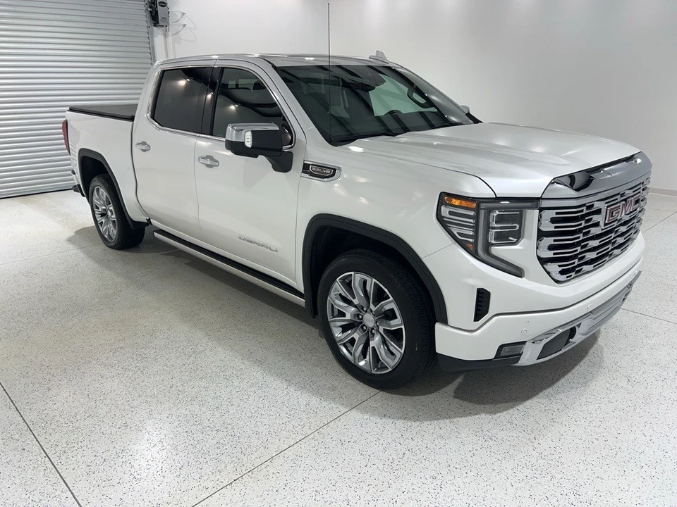 2022 GMC Sierra 5th Gen - Image 7 of 12