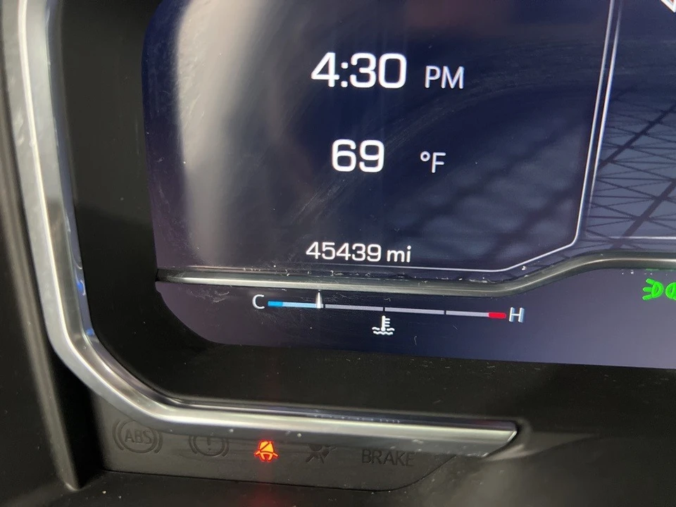 2022 GMC Sierra 5th Gen - Image 11 of 12