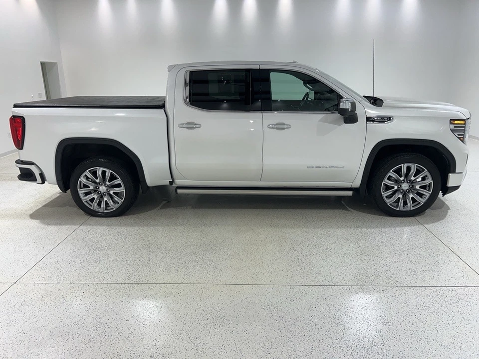 2022 GMC Sierra 5th Gen - Image 6 of 12