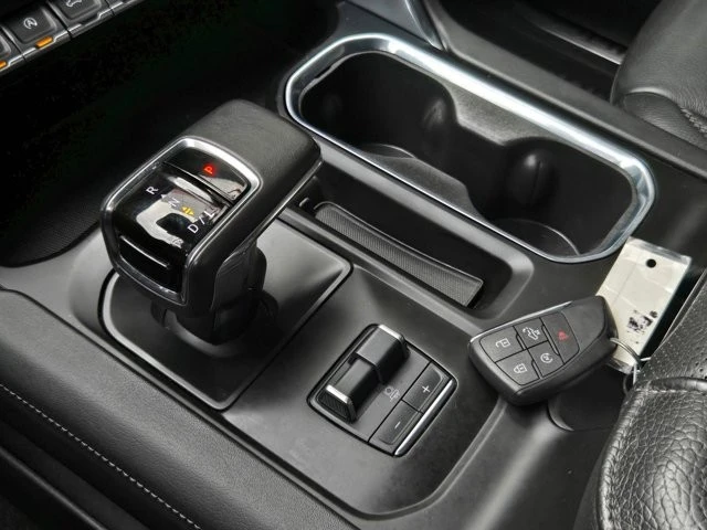 2022 GMC Sierra 5th Gen - Image 19 of 21