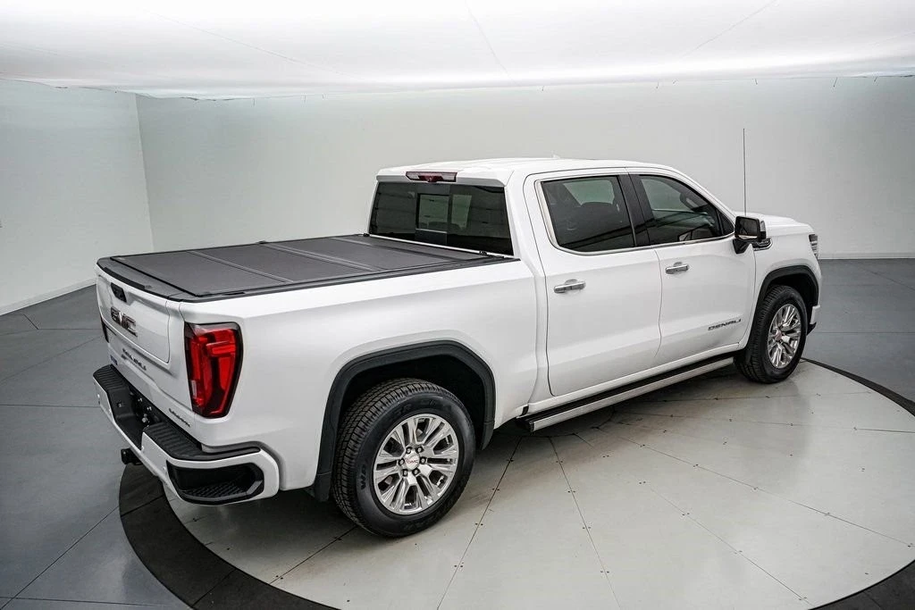 2022 GMC Sierra 5th Gen - Image 5 of 21