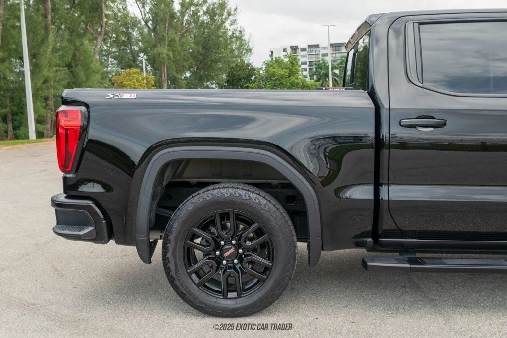 2022 GMC Sierra 5th Gen - Image 10 of 12