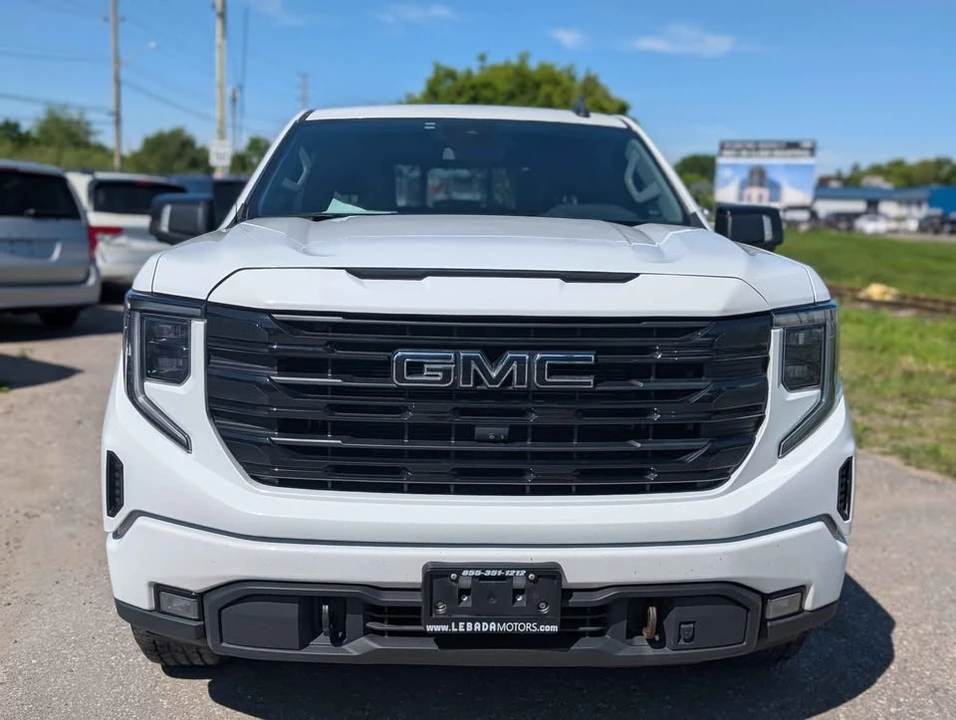 2022 GMC Sierra 5th Gen - Image 2 of 12