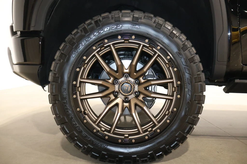 2022 GMC Sierra 5th Gen - Image 13 of 21