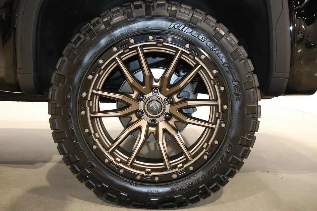 2022 GMC Sierra 5th Gen - Image 12 of 21