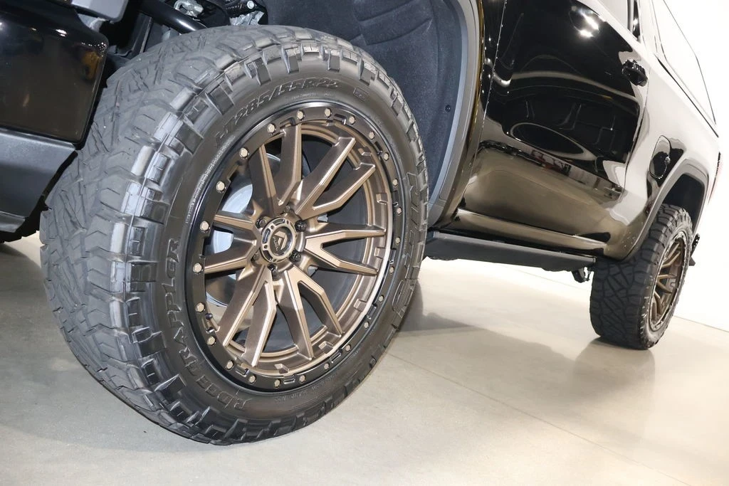 2022 GMC Sierra 5th Gen - Image 14 of 21