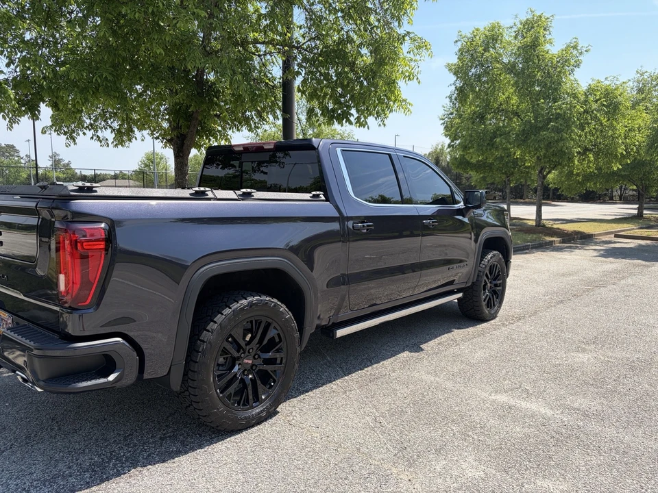 2022 GMC Sierra 5th Gen - Image 8 of 21