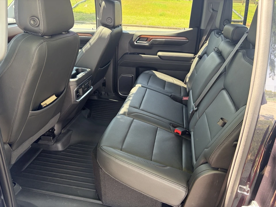 2022 GMC Sierra 5th Gen - Image 18 of 21