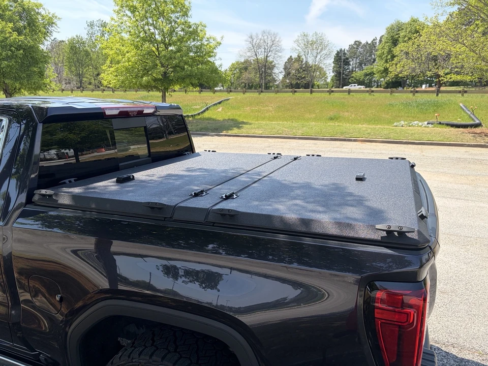 2022 GMC Sierra 5th Gen - Image 5 of 21