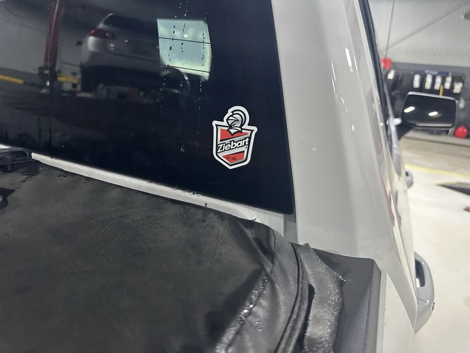 2022 GMC Sierra 5th Gen - Image 11 of 21