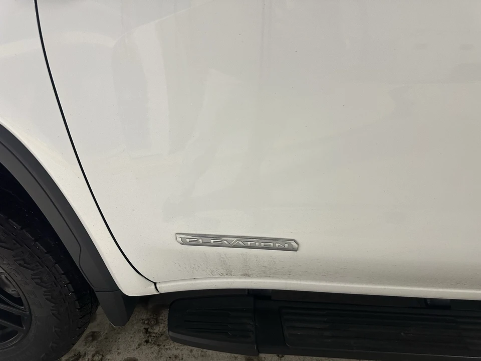 2022 GMC Sierra 5th Gen - Image 5 of 21