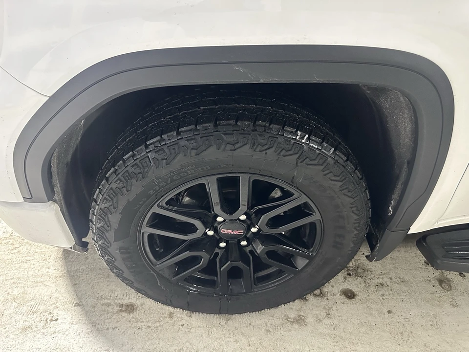 2022 GMC Sierra 5th Gen - Image 3 of 21