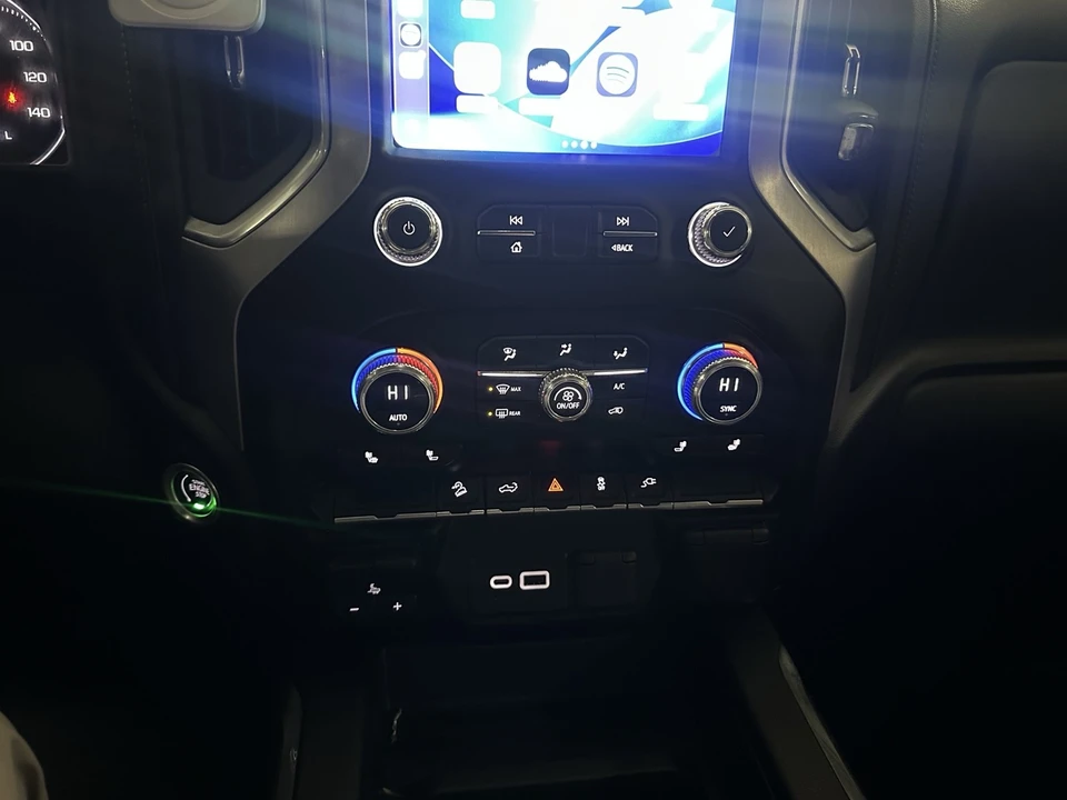 2022 GMC Sierra 5th Gen - Image 18 of 21