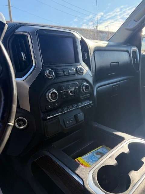2022 GMC Sierra 4th Gen - Image 11 of 13