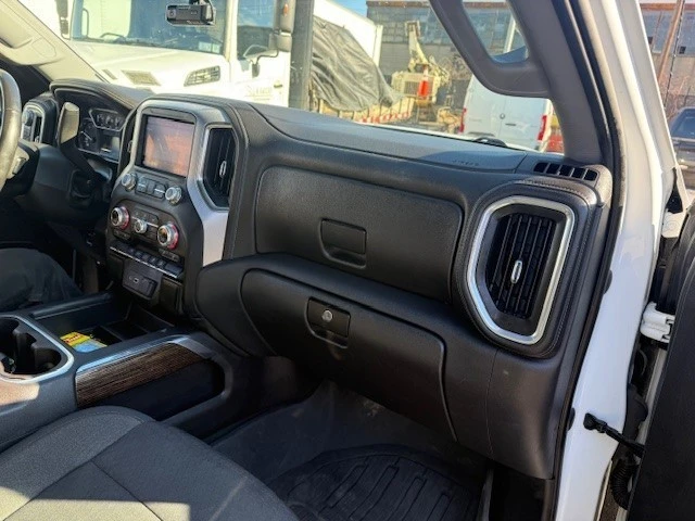 2022 GMC Sierra 4th Gen - Image 5 of 13