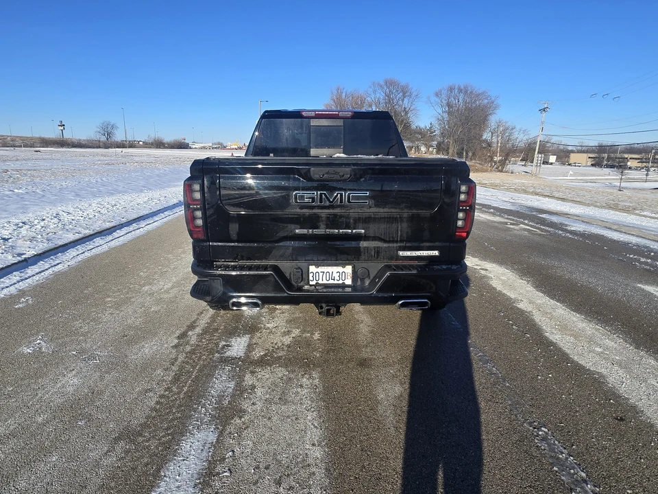 2022 GMC Sierra 5th Gen - Image 13 of 15