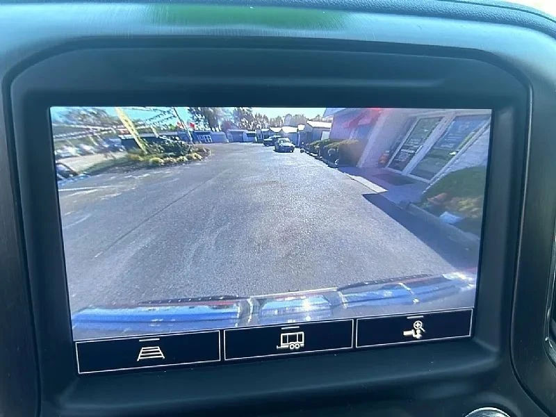 2022 GMC Sierra 4th Gen - Image 11 of 12