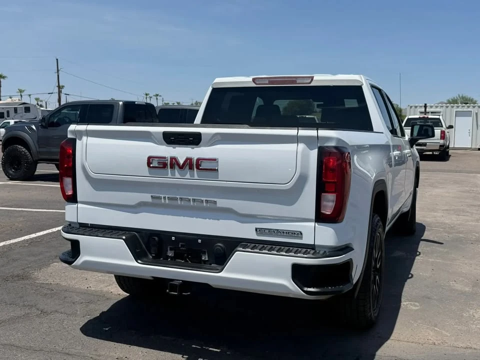2022 GMC Sierra 5th Gen - Image 10 of 20
