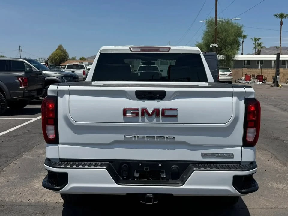 2022 GMC Sierra 5th Gen - Image 8 of 20