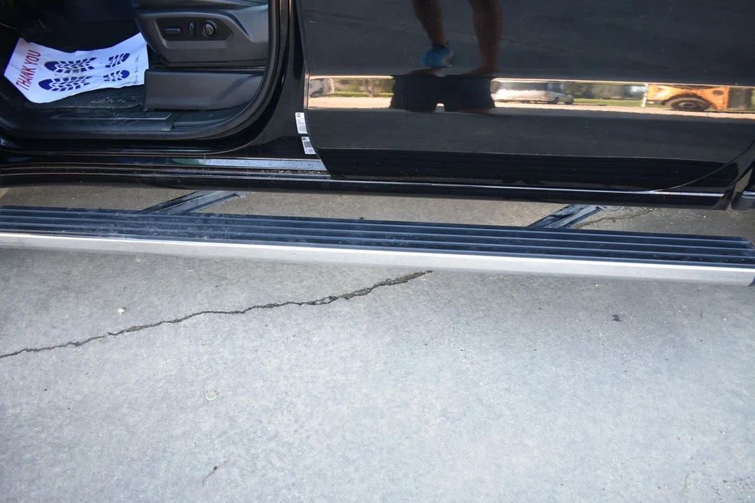2022 GMC Sierra 5th Gen - Image 19 of 21