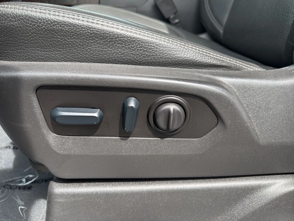 2022 GMC Sierra 5th Gen - Image 11 of 21