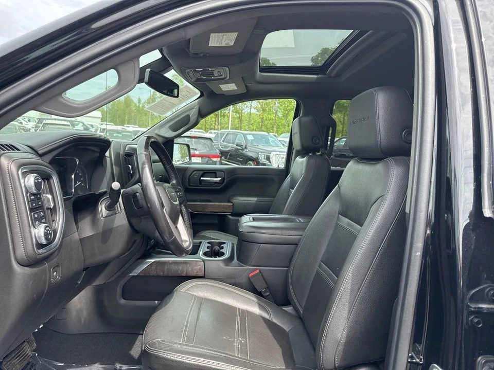 2022 GMC Sierra 5th Gen - Image 9 of 21