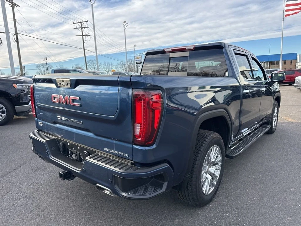2022 GMC Sierra 4th Gen - Image 5 of 12