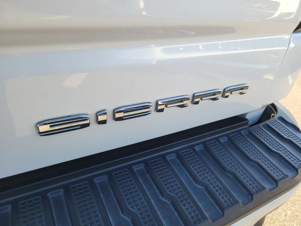 2022 GMC Sierra 4th Gen - Image 7 of 12